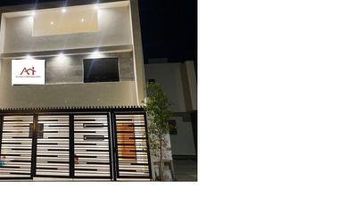 CASA EN VILLAMAGNA AL PONIENTE DE LA CIUDAD POR EL PARQUE BICENTENARIO