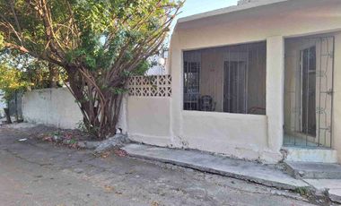 Casa en Venta de 1 Planta Colonia Industrias del Vidrio 2 sector en San Nicolas de los  Garza NL