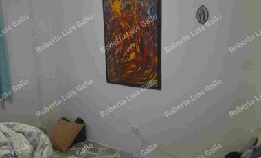 Vendo casa 2o. piso y apto trasero en villa hermosa
