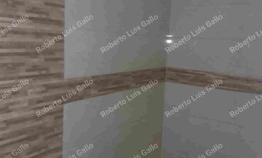 Vendo casa 2o. piso y apto trasero en villa hermosa