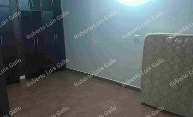 Vendo casa 2o. piso y apto trasero en villa hermosa