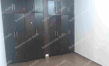 Vendo casa 2o. piso y apto trasero en villa hermosa