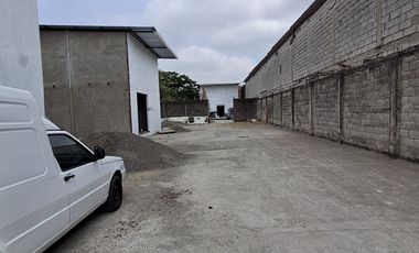 Alquiler de Ofibodegas Economicas de 140 m² en Via a Samborondon