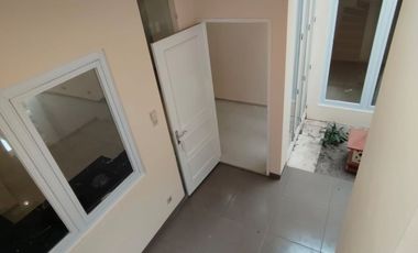 Disewakan Rumah Graha Tirta Waru Sidoarjo Siap Huni