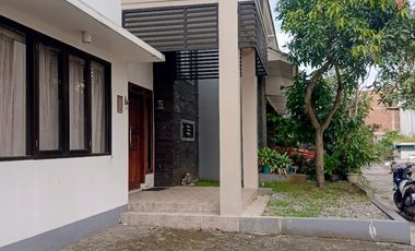 TOWNHOUSE DAGO MURAH HITUNG TANAH SAJA DIBAWAH PASARAN, NEGO SETITIK DEAL!