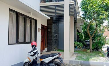 TOWNHOUSE DAGO MURAH HITUNG TANAH SAJA DIBAWAH PASARAN, NEGO SETITIK DEAL!