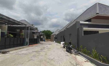 Rumah luas 3 kamar tidur dekat pasar jangkang, dekat kampus uii