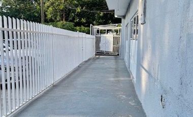 CASA CON USO DE SUELO MIXTO EN LA COLONIA SAN VICENTE