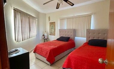 CASA CON USO DE SUELO MIXTO EN LA COLONIA SAN VICENTE