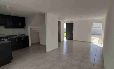 Se renta casa NUEVA en Hacienda de las fuentes, Calimaya, Estado de México