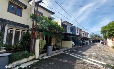 DIJUAL Rumah sayap DAGO ASRI Lokasi dekat ke Kampus UNPAD, ITB Cisitu Bandung Kota