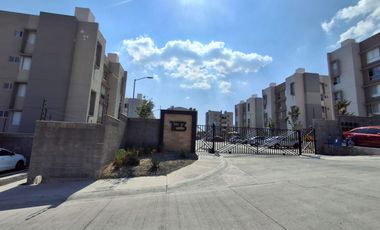 Departamento en renta en Puerta del Fresno cerca de Plaza Antea Queretaro