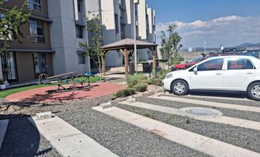 Departamento en renta en Puerta del Fresno cerca de Plaza Antea Queretaro