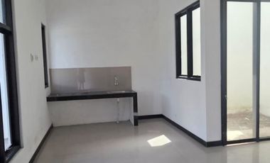 Rumah Jual Sewa Modern di Astana Buwana Solo Baru Grogol