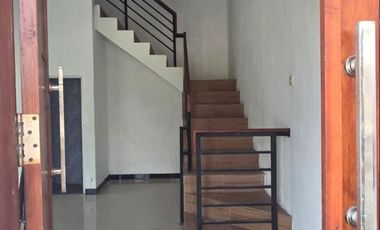 Rumah Jual Sewa Modern di Astana Buwana Solo Baru Grogol