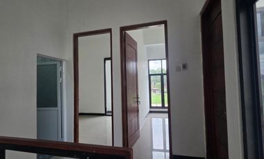 Rumah Jual Sewa Modern di Astana Buwana Solo Baru Grogol