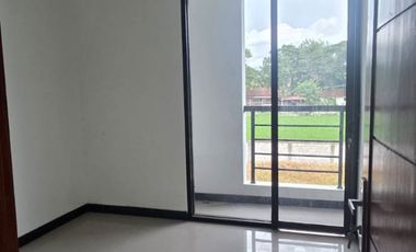 Rumah Jual Sewa Modern di Astana Buwana Solo Baru Grogol