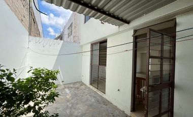 Casa dentro de condominio — 3 habitaciones, 2.5 baños y cochera para 2 autos Casa