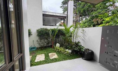 MODERN SEMI FURNISHED HOUSE IN BF HOMES PARAÑAQUE