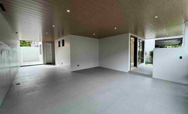 MODERN SEMI FURNISHED HOUSE IN BF HOMES PARAÑAQUE