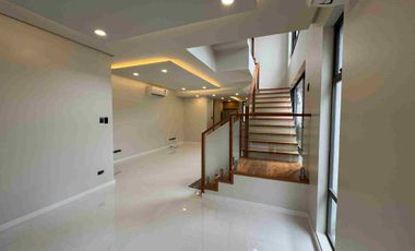 MODERN SEMI FURNISHED HOUSE IN BF HOMES PARAÑAQUE