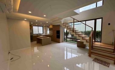 MODERN SEMI FURNISHED HOUSE IN BF HOMES PARAÑAQUE
