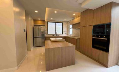 MODERN SEMI FURNISHED HOUSE IN BF HOMES PARAÑAQUE