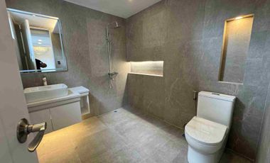 MODERN SEMI FURNISHED HOUSE IN BF HOMES PARAÑAQUE