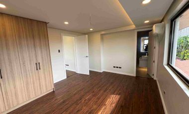 MODERN SEMI FURNISHED HOUSE IN BF HOMES PARAÑAQUE