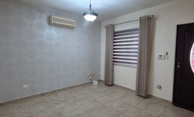 Casa en renta en Misión del Sol, semi amueblada