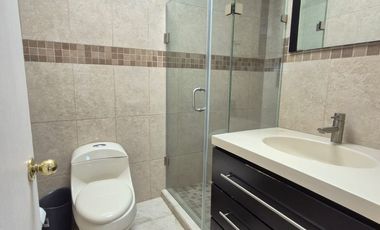 Casa en renta en Misión del Sol, semi amueblada