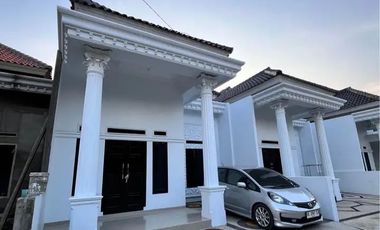 Rumah bebas desain metro
