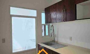 Departamento en primer piso EN RENTA $7,000.- a dos cuadras Prefeco Melchoe Ocampo.