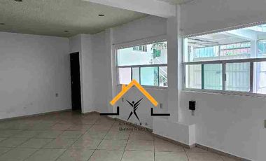 Departamento en primer piso EN RENTA $7,000.- a dos cuadras Prefeco Melchoe Ocampo.