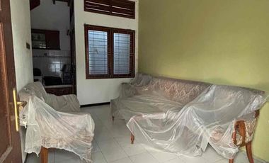 Disewakan Murah Rumah Luas Halaman Luas di Pondok Mutiara Sidoarjo dkt Taman Pinang Pondok Jati Tengah Kota