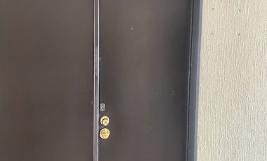 Renta oficinas, diferentes medidas y distribución. Sobre Av. Juárez