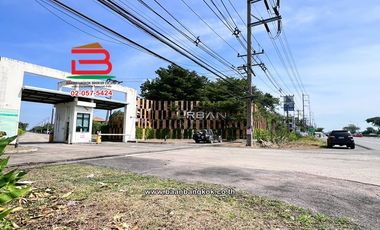 บ้านเดี่ยว เนื้อที่ 102 ตร.ว. โครงการ ดิเออเบิร์น รังสิต-นครนายก คลอง 15 ใกล้ปั้ม ปตท.คลอง 15 ถนนรังสิต-นครนายก ตำบลคลองใหญ่ อำเภอองครักษ์ นครนายก