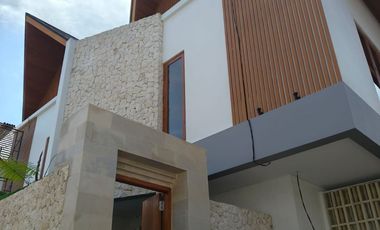 VIILA NEW 2 UNIT READY BEST LOKASI BEST AREA NEAR BEACH SANUR