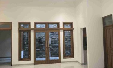 Rumah baru di sumber banjarsari solo