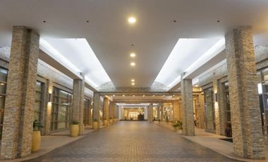 Condominium for sale in A. Arnaiz Avenue, Legazpi Village, San Lorenzo, District I, Makati, Southern Manila District