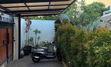 Dijual Villa Baru Modern Tropis Dekat Dyatmika