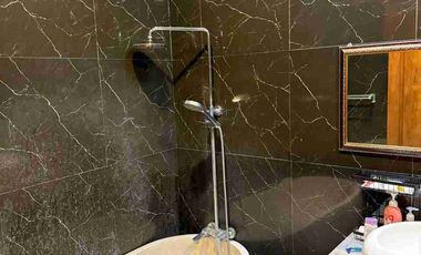 Dijual Villa Baru Modern Tropis Dekat Dyatmika