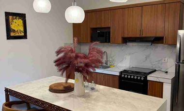 Dijual Villa Baru Modern Tropis Dekat Dyatmika