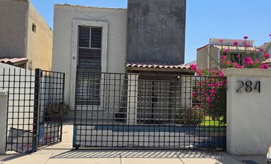 CASA  AMUEBLADA DE RENTA EN FRACCIONAMIENTO MISION SANTO DOMINGO