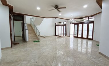 Very Nice and Cozy House Located in Prime Area of Pondok Indah