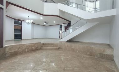 Very Nice and Cozy House Located in Prime Area of Pondok Indah