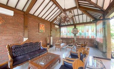 RUMAH MEWAH 7 KAMAR COCOK UNTUK HOMESTAY DI PLERET BANTUL, FURNISH