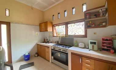 RUMAH MEWAH 7 KAMAR COCOK UNTUK HOMESTAY DI PLERET BANTUL, FURNISH