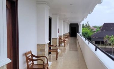 KOST HOTEL DEAT KAMPUS AMPTA & MALL AMBARUKMO : INVESTASI CERDAS