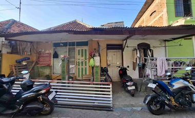 Dijual Rumah Jl. Krembangan Sumbalan, Kel. Krembangan Selatan, Kec. Krembangan, Kota. Surabaya